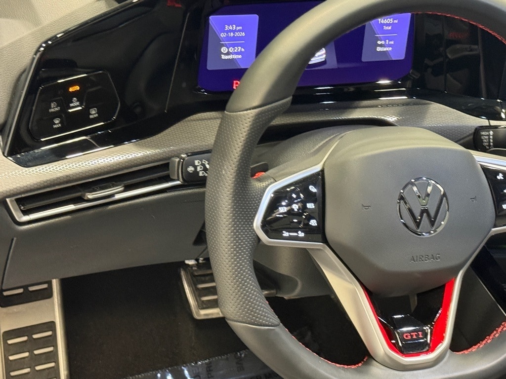 2024 VOLKSWAGEN GOLF GTI - Image 13