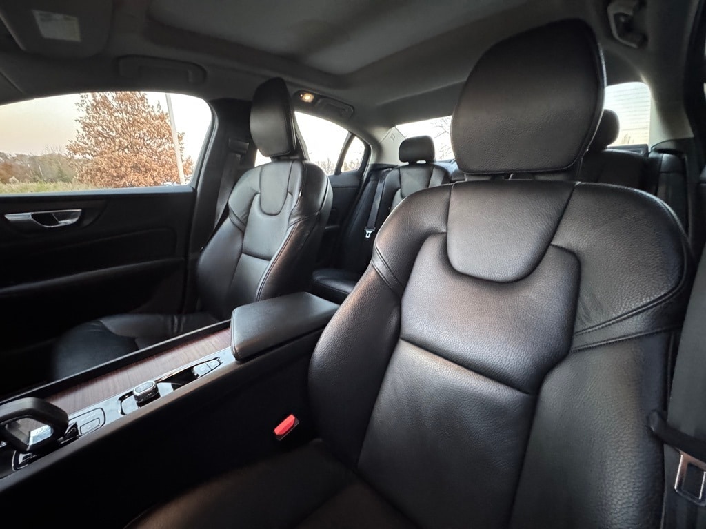 2024 VOLVO S60 - Image 22