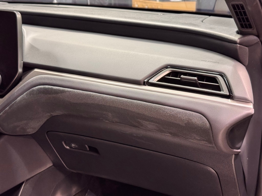 2024 LEXUS TX - Image 28