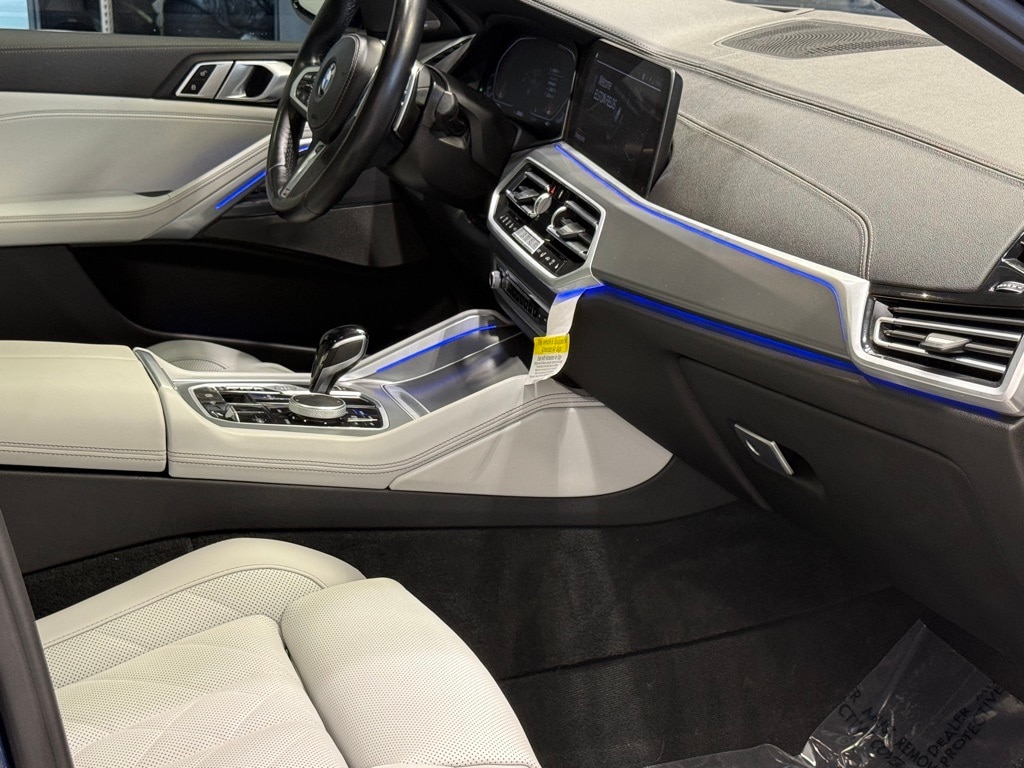 2023 BMW X6 - Image 30