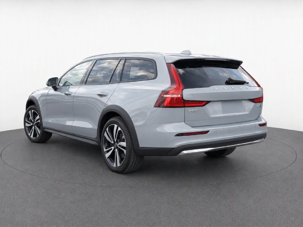 Used 2025 Volvo V60 Cross Country B5 Plus Wagon