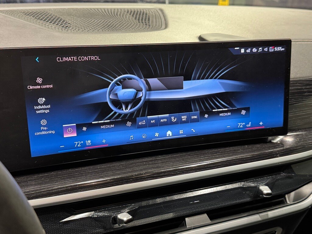 2024 BMW X5 - Image 12