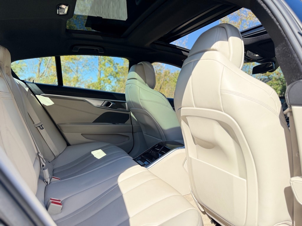 2022 BMW 840I - Image 26