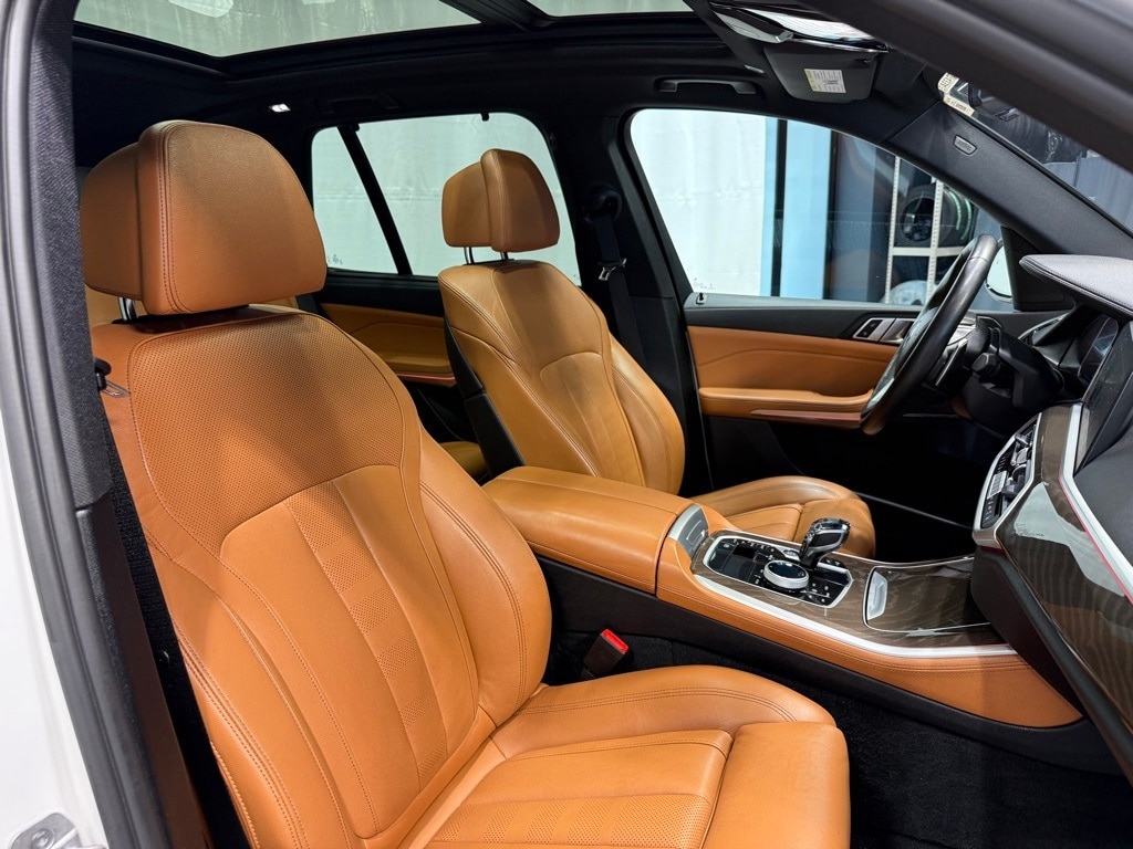 2022 BMW X5 - Image 27