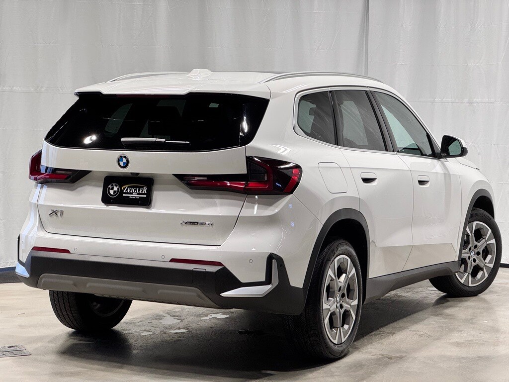 2023 BMW X1 - Image 6
