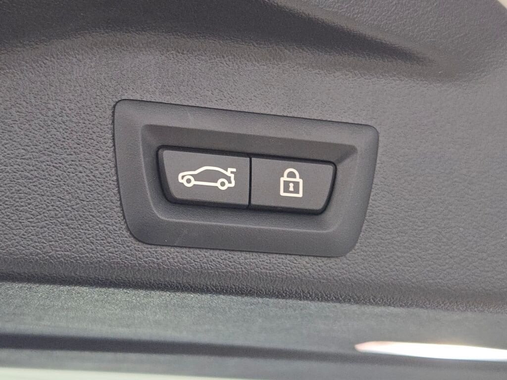 2023 BMW X5 - Image 25