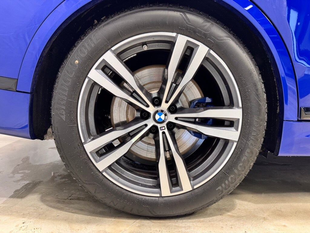 2024 BMW X7 - Image 12