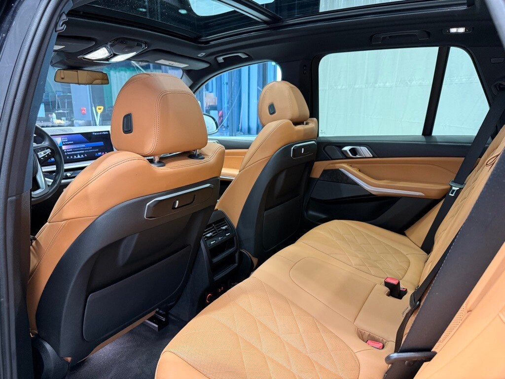 2024 BMW X5 - Image 25