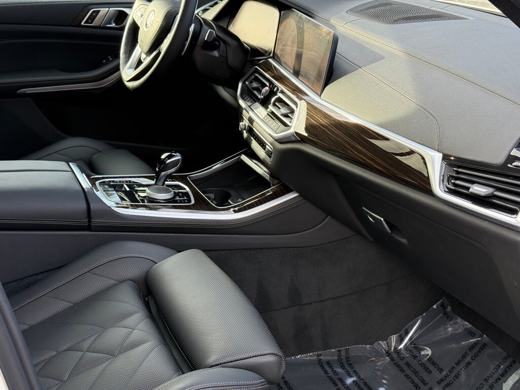 2023 BMW X5 - Image 30