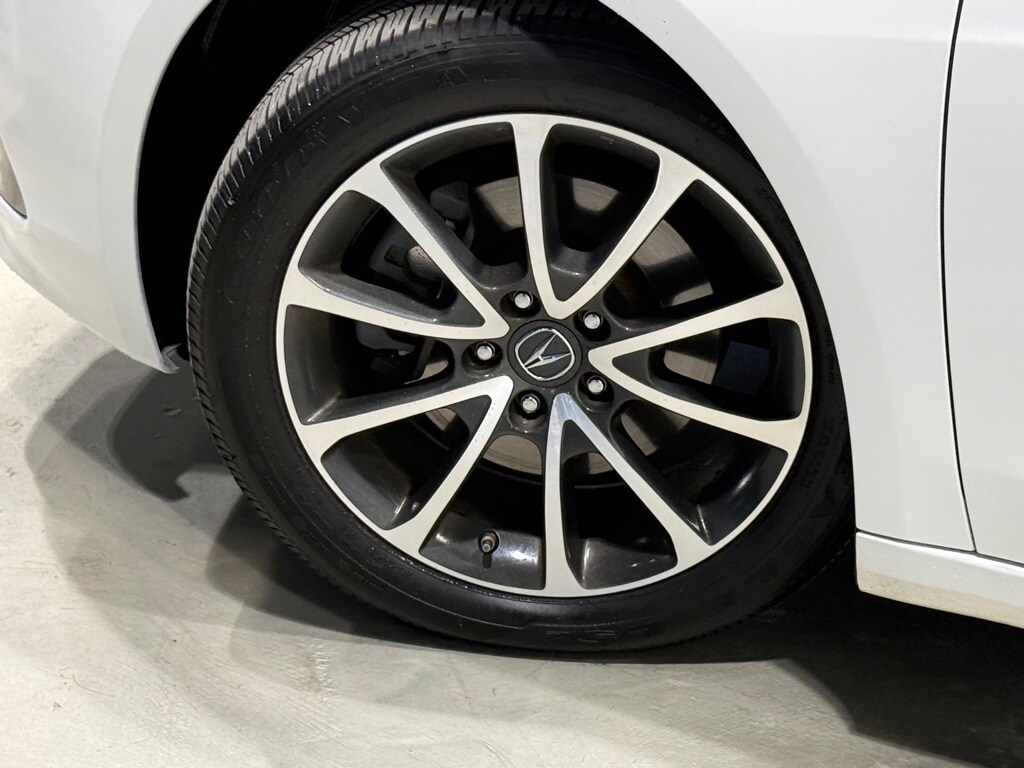 2015 ACURA TLX - Image 11