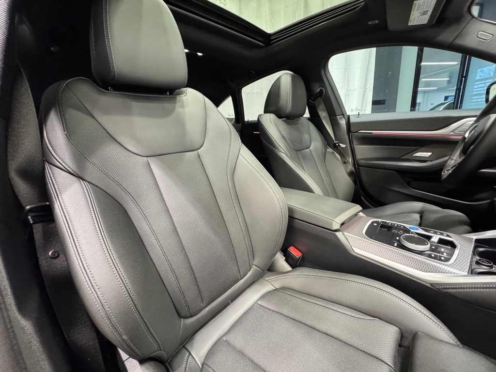 2025 BMW I4 - Image 31