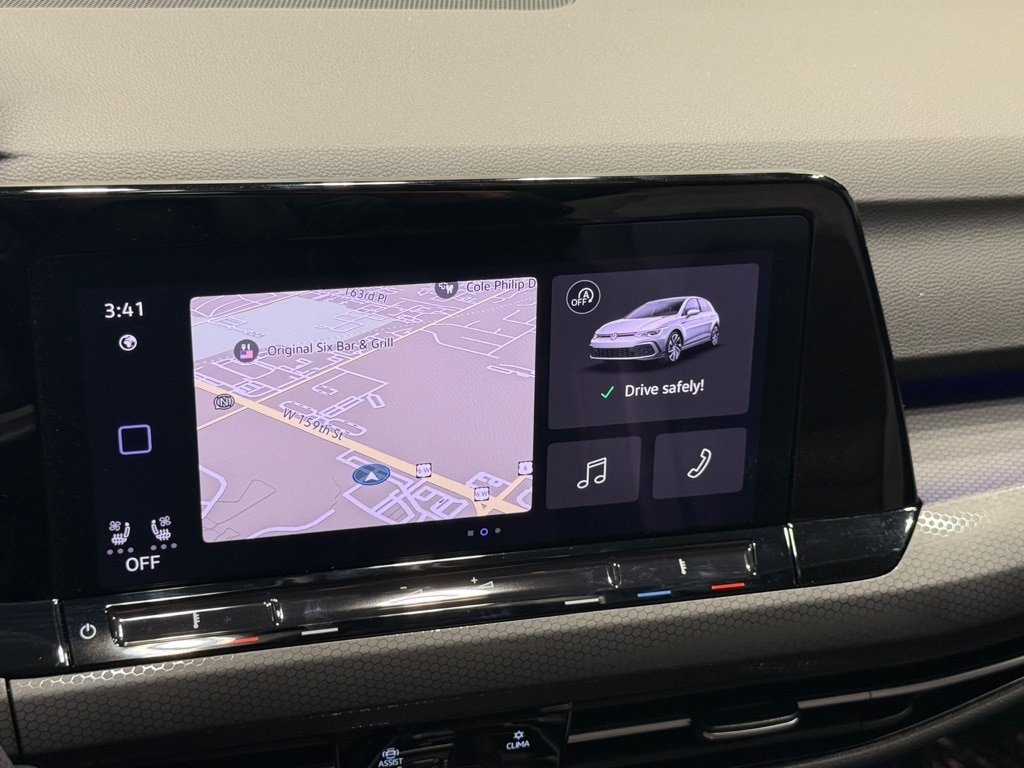 2024 VOLKSWAGEN GOLF GTI - Image 17