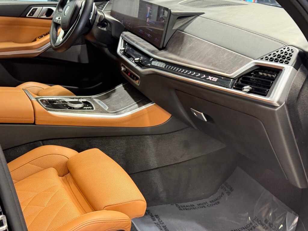 2024 BMW X5 - Image 31