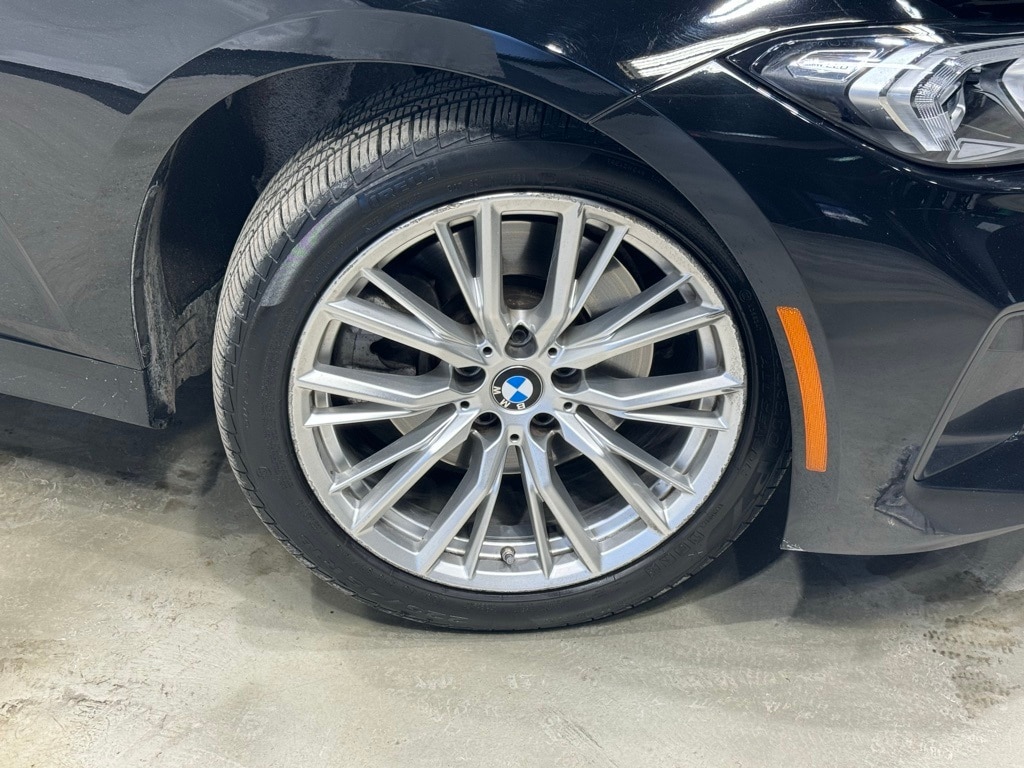 2023 BMW 330I - Image 13