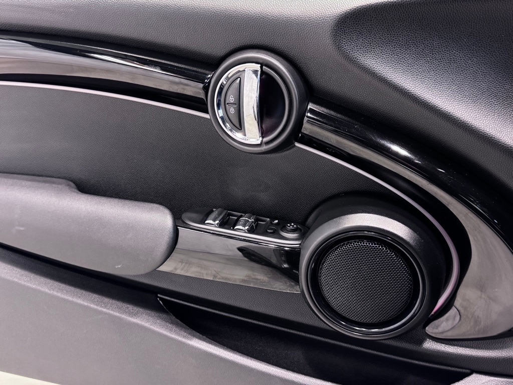 2024 MINI COOPER CONVERTIBLE - Image 18