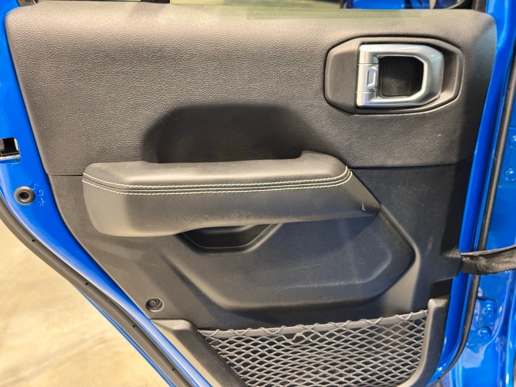 2023 JEEP WRANGLER - Image 28