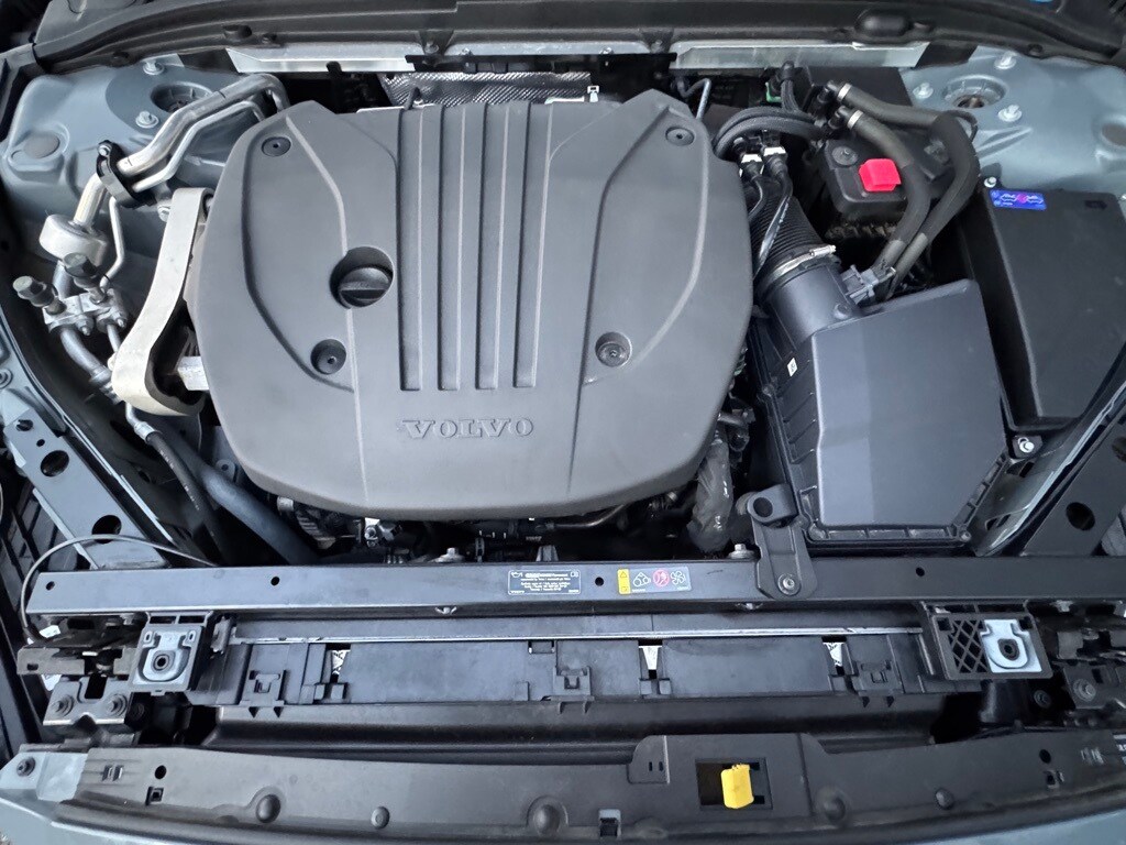 2024 VOLVO S60 - Image 34