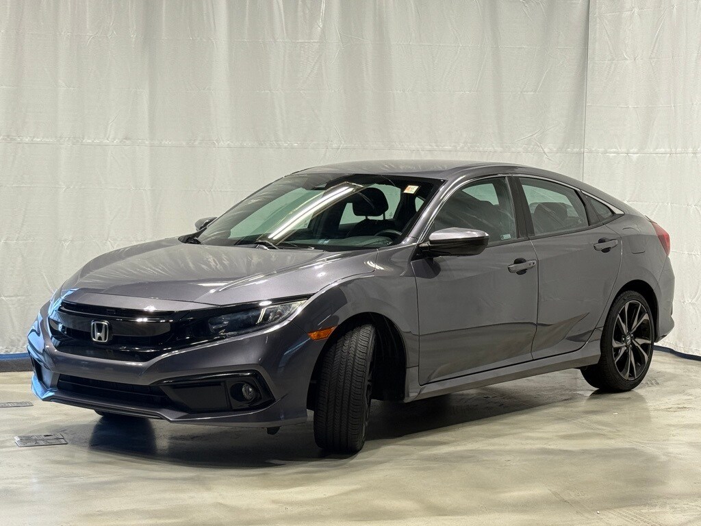 2019 Honda Civic Sport photo 3