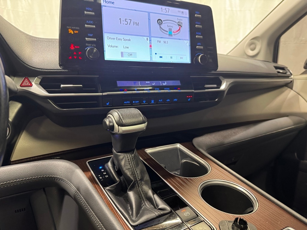 2021 TOYOTA SIENNA - Image 9