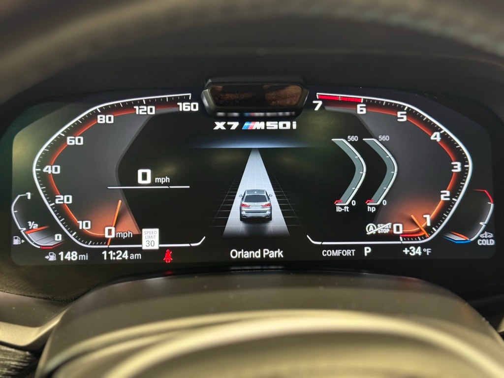 2022 BMW X7 - Image 32