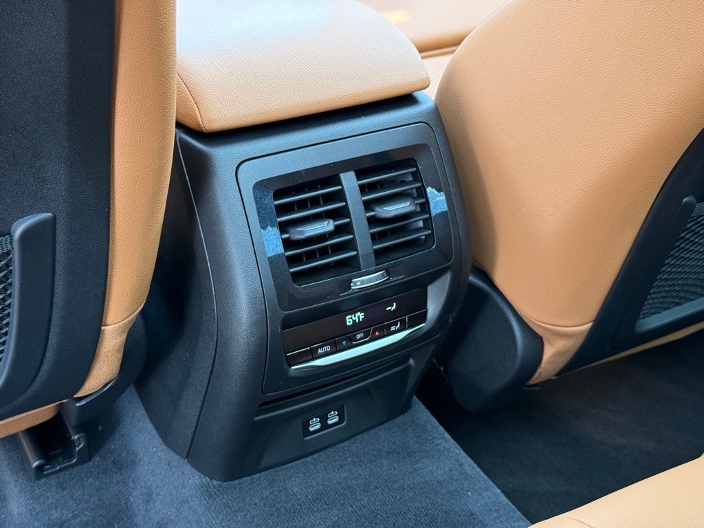 2023 BMW X3 - Image 32