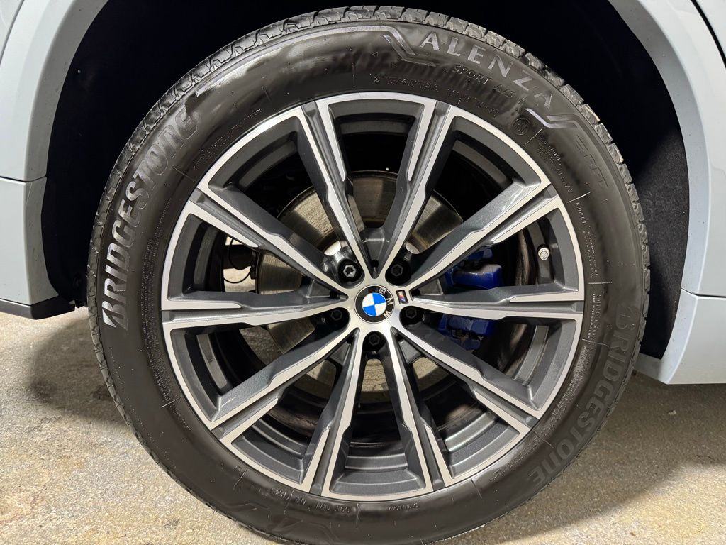 2024 BMW X5 - Image 31