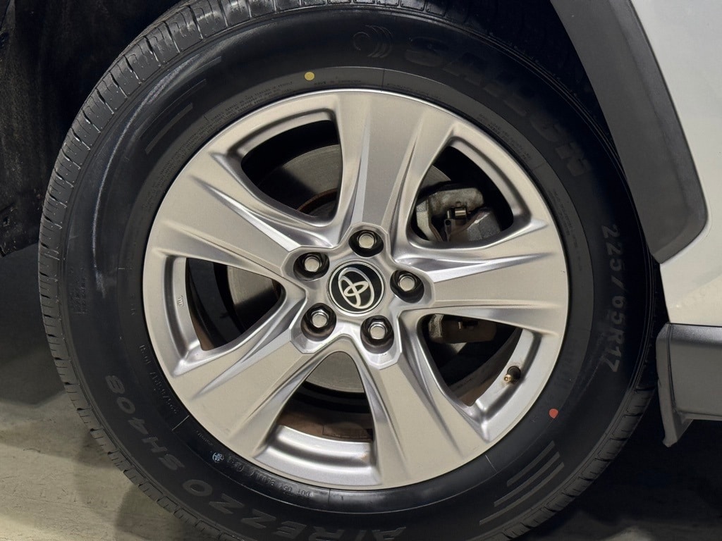 2022 TOYOTA RAV4 - Image 10