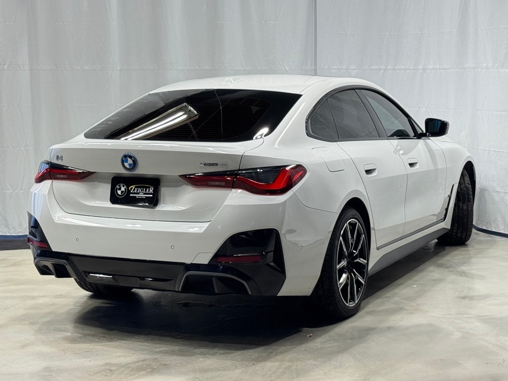 2025 BMW I4 - Image 6