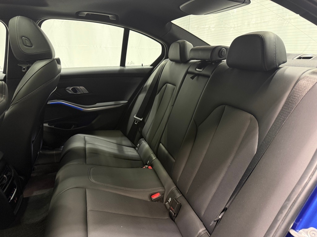 2022 BMW M340I - Image 19