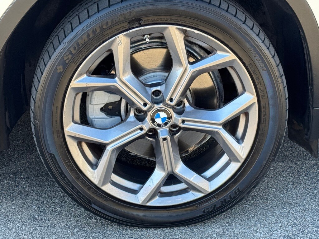 2023 BMW X4 - Image 10