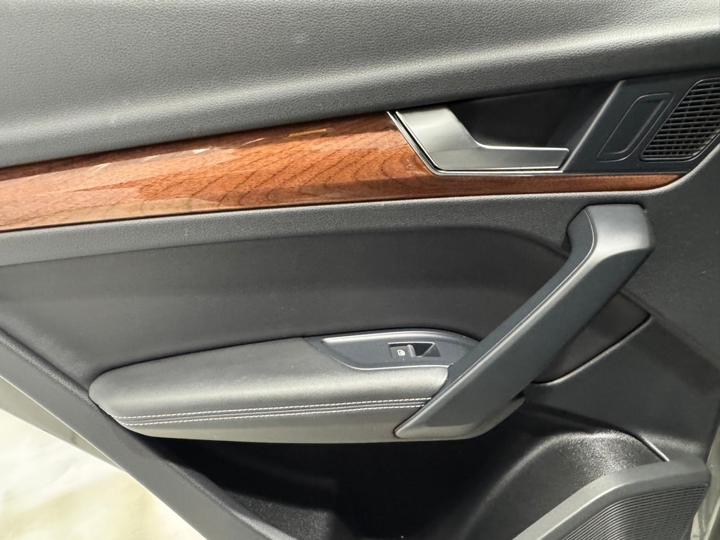 2023 AUDI Q5 - Image 22