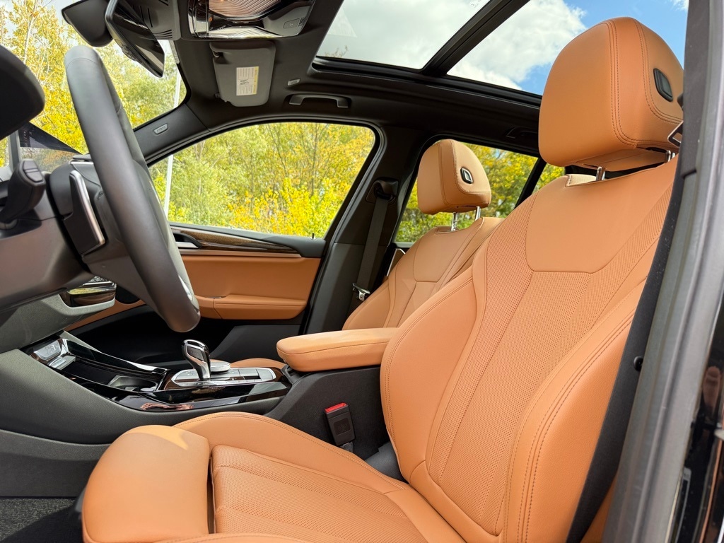 2023 BMW X3 - Image 21