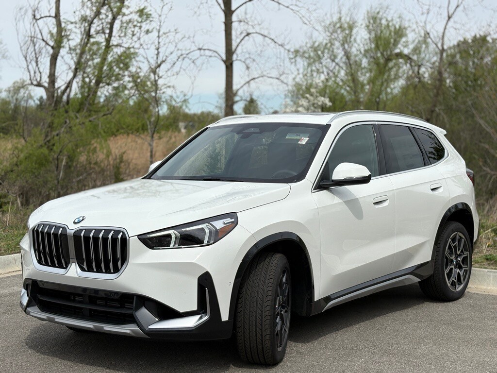 2025 Bmw X1 XDrive28i photo 3