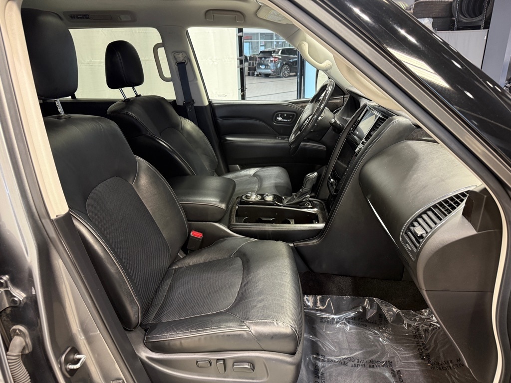 2021 INFINITI QX80 - Image 28