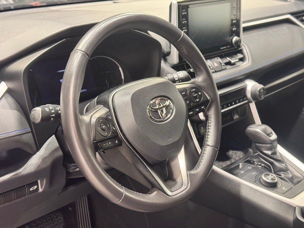 2020 TOYOTA RAV4 - Image 15