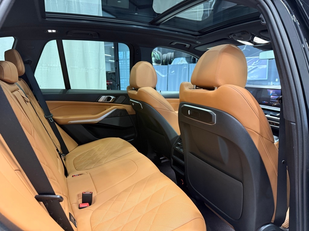 2024 BMW X5 - Image 28
