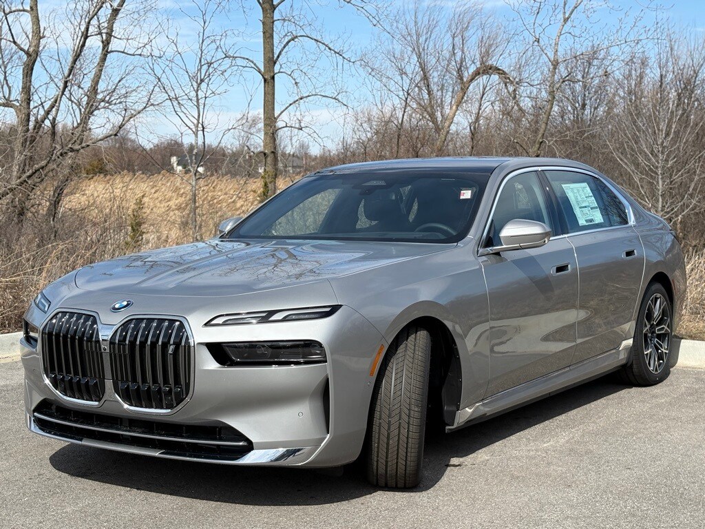 2025 Bmw i7 xDrive60 photo 3