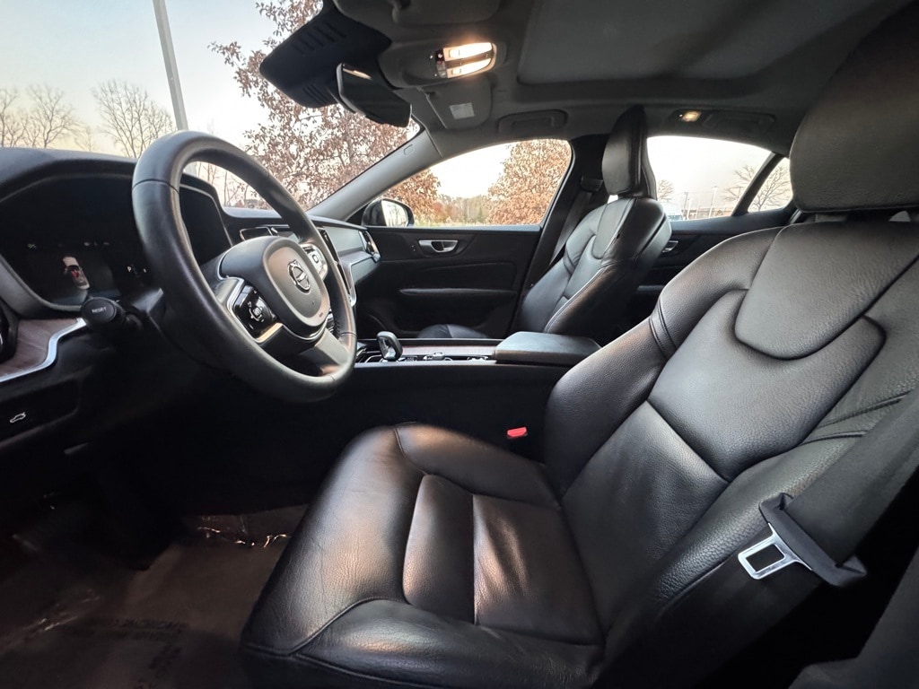 2024 VOLVO S60 - Image 21