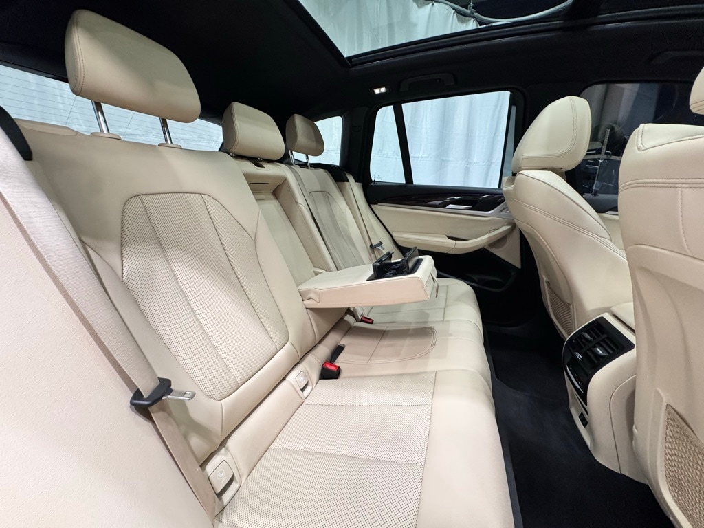 2022 BMW X3 - Image 27