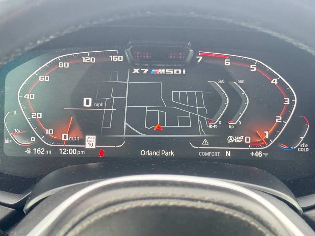 2022 BMW X7 - Image 29