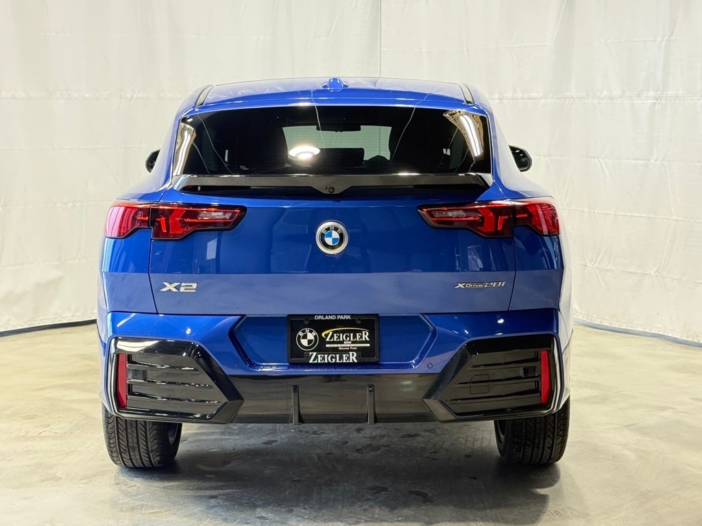 2025 BMW X2 - Image 5