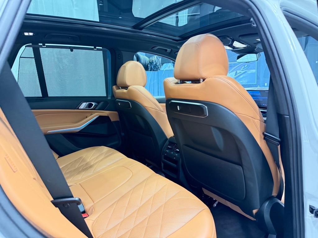 2024 BMW X5 - Image 28
