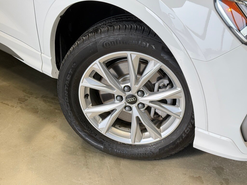 2025 AUDI Q3 - Image 7