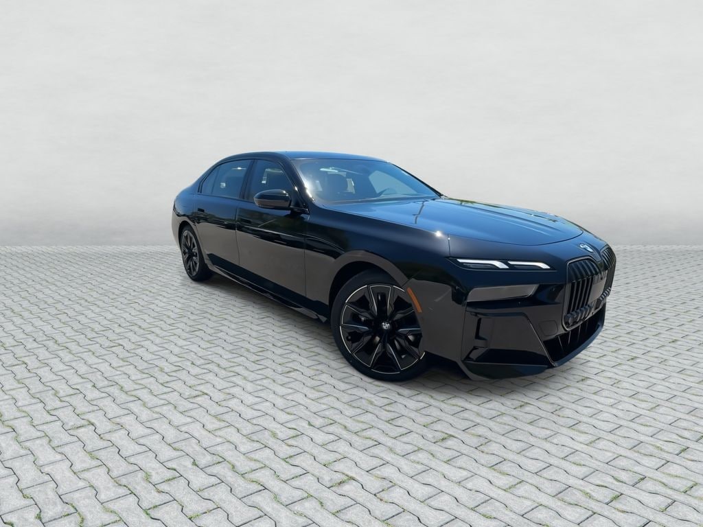 New 2026 BMW 740i xDrive Sedan
