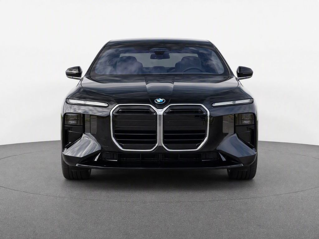 New 2027 BMW 740i xDrive Sedan