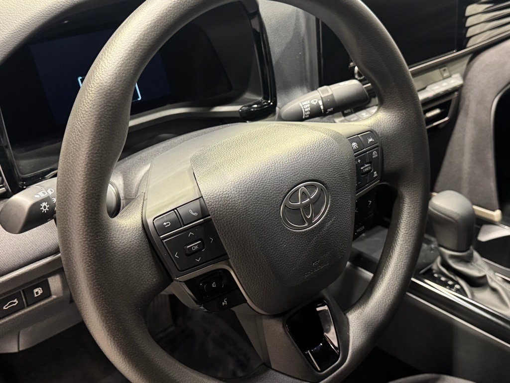 2025 TOYOTA CAMRY - Image 16