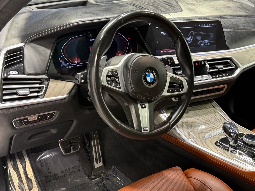 2022 BMW X7 - Image 17