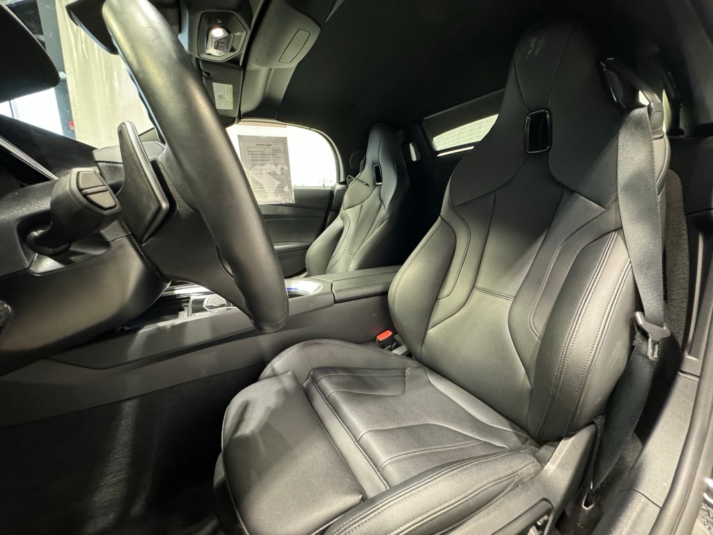 2025 BMW Z4 - Image 19