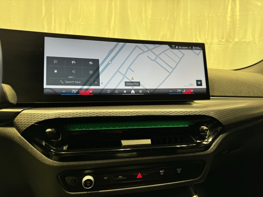 2025 BMW 430I - Image 8