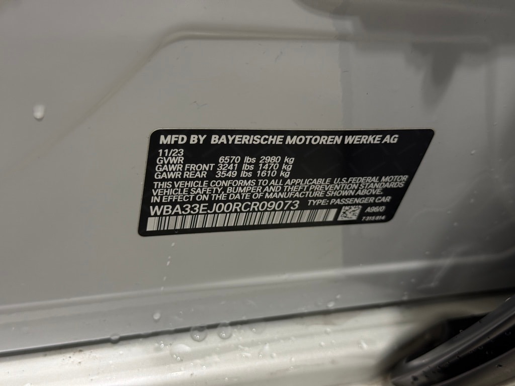 2024 BMW 760I - Image 32